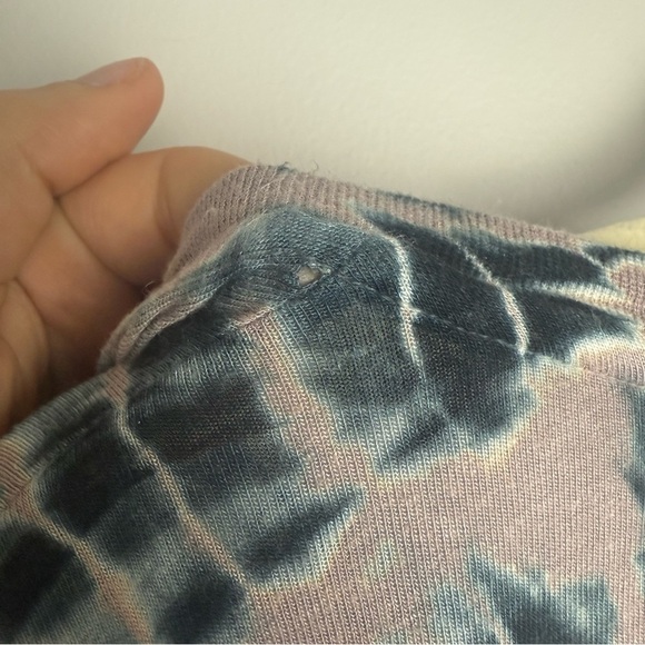 Young Fabulous and Broke Long Sleeve Linen Blend Tie Dye Top Casual Size Small - Picture 10 of 10